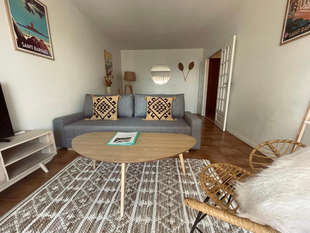 Apartamento La Paisible Saint-Raphaël Exterior foto